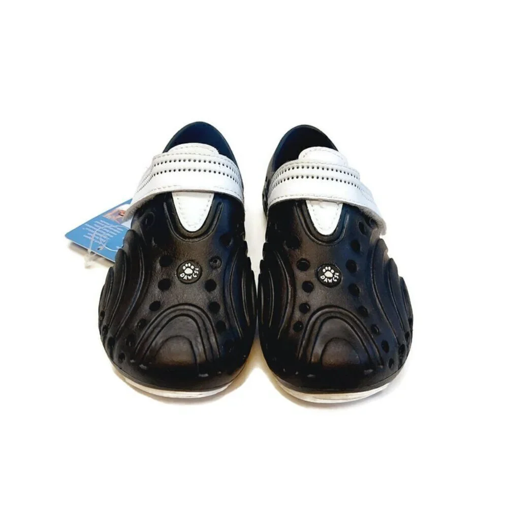 Dawgs Spirit Youth Boys Size 11 Black White Water Light All Terrain Slip On Shoe